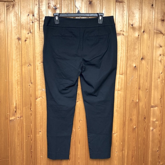 Loft Zoe Cropped Black Pants Zipper On Side Women's Size 8 ! - Picture 4 of 10